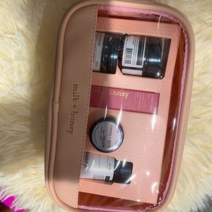 Milk and honey beauty set